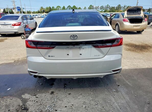 4T1DAACK5SU082445 2025 TOYOTA CAMRY White Vista trasera