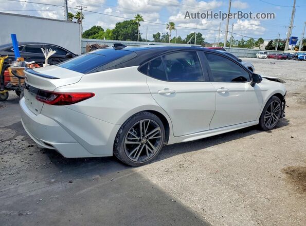4T1DAACK5SU082445 2025 TOYOTA CAMRY White Trasero derecho