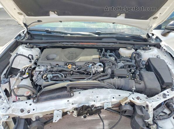 4T1DAACK5SU082445 2025 TOYOTA CAMRY White Vista interior trasera