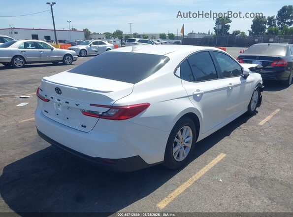 4T1DAACK5SU135077 2025 TOYOTA CAMRY White Trasero derecho