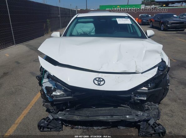 4T1DAACK5SU135077 2025 TOYOTA CAMRY White Vista del cuadro de instrumentos