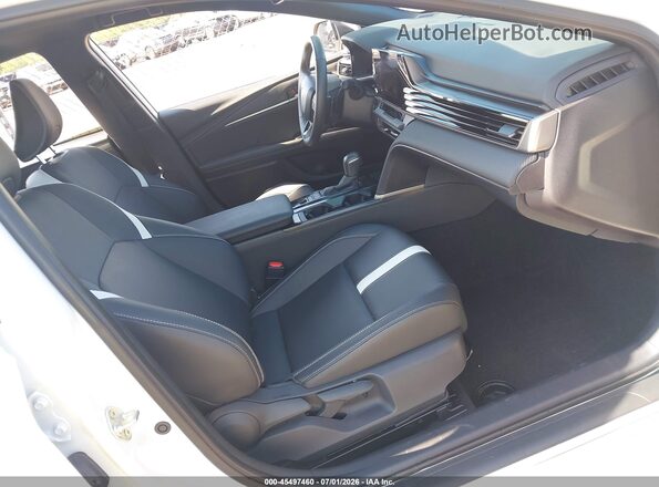 4T1DAACK5SU170847 2025 TOYOTA CAMRY White Widok wnętrza z przodu