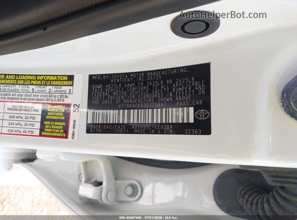 4T1DAACK5SU170847 2025 TOYOTA CAMRY White Widok komory silnika