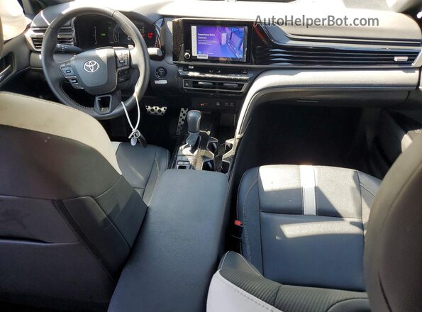 4T1DAACK5SU534829 2025 TOYOTA CAMRY Black Առջևի վահանակի տեսք