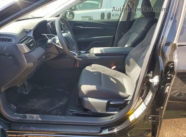 4T1DAACK5SU624112 2025 TOYOTA CAMRY Black Widok wnętrza z przodu