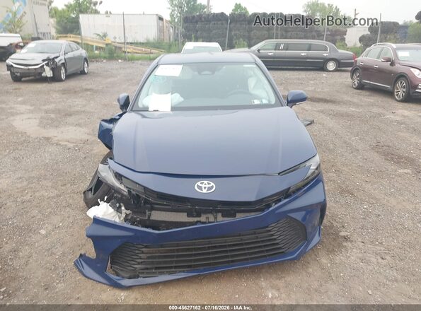 4T1DAACK5TU279875 2026 TOYOTA CAMRY Dark Blue Սարքավորումների վահանակի տեսք