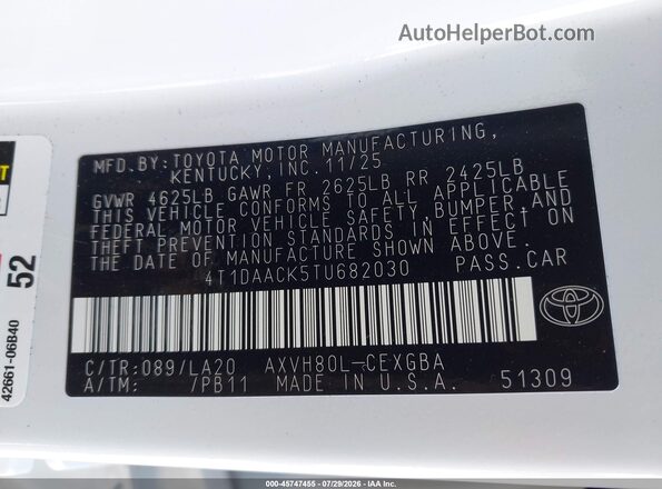 4T1DAACK5TU682030 2026 TOYOTA CAMRY White ძრავის განყოფილების ხედი