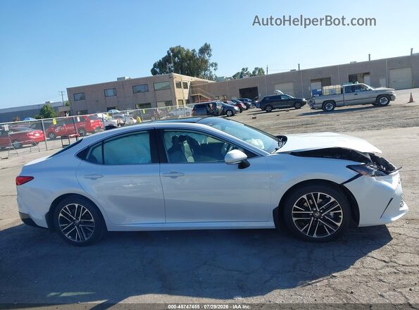 4T1DAACK5TU682030 2026 TOYOTA CAMRY White უკანა სალონის ხედი