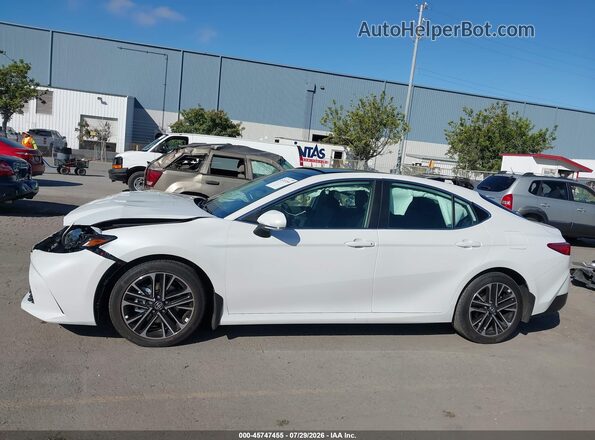 4T1DAACK5TU682030 2026 TOYOTA CAMRY White სალონის 360-გრადუსიანი ხედი