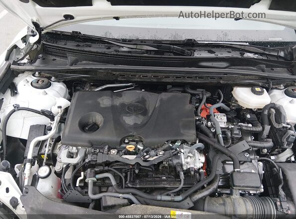 4T1DAACK6SU054282 2025 TOYOTA CAMRY White Հետևի տեսք