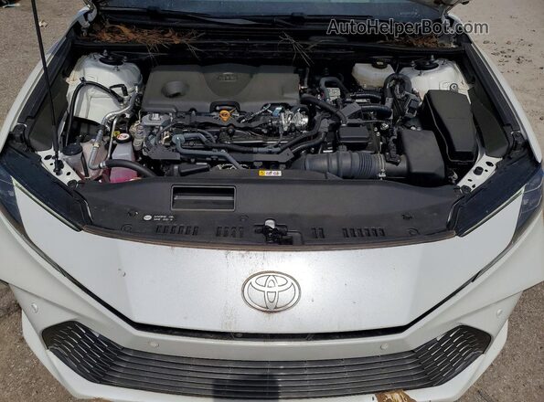 4T1DAACK6SU091347 2025 TOYOTA CAMRY White Widok wnętrza z tyłu