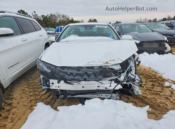 4T1DAACK6SU122810 2025 TOYOTA CAMRY Белый Вид спереди