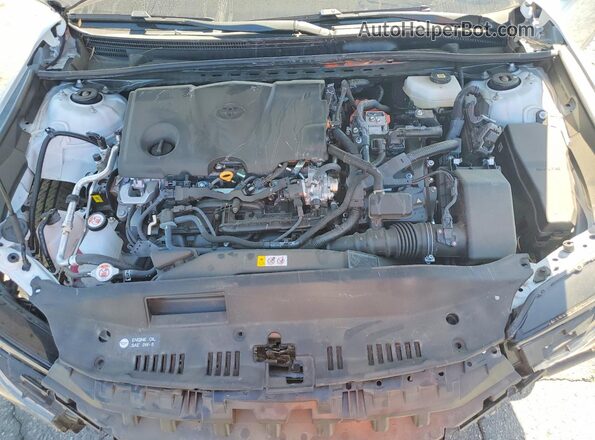 4T1DAACK6SU151644 2025 TOYOTA CAMRY White Սալոնի հետևի տեսք