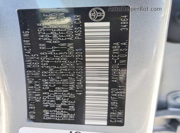 4T1DAACK6SU172901 2025 TOYOTA CAMRY Silver Widok naklejki z numerem VIN