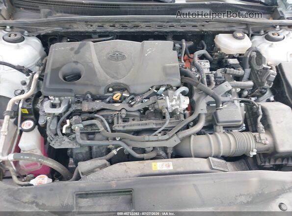 4T1DAACK6SU555897 2025 TOYOTA CAMRY White Widok z tyłu