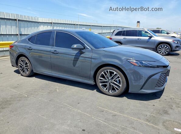 4T1DAACK6SU557987 2025 TOYOTA CAMRY Gray Front right