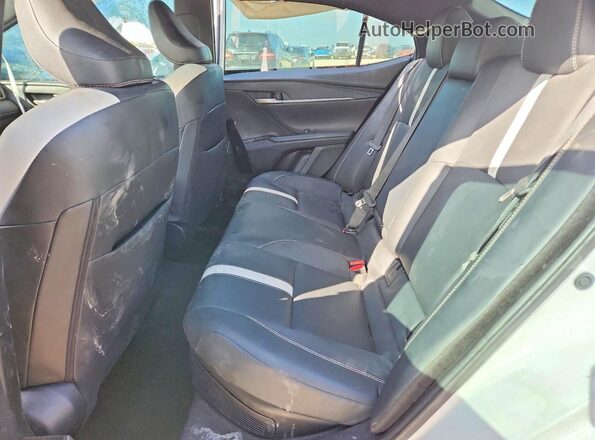 4T1DAACK6SU581027 2025 TOYOTA CAMRY Белый Вид задних сидений