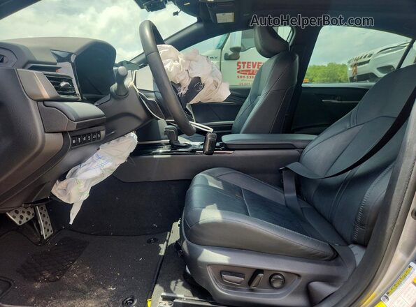 4T1DAACK6SU626922 2025 TOYOTA CAMRY Gray Vista interior delantera