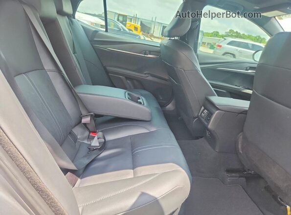 4T1DAACK6SU626922 2025 TOYOTA CAMRY Gray Vista de los asientos traseros