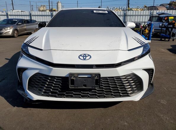 4T1DAACK6SU626953 2025 TOYOTA CAMRY White Vista frontal