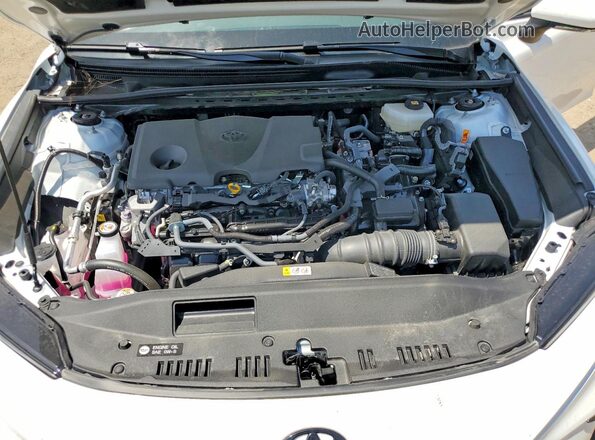 4T1DAACK6SU648337 2025 TOYOTA CAMRY White Вид задньої частини салону