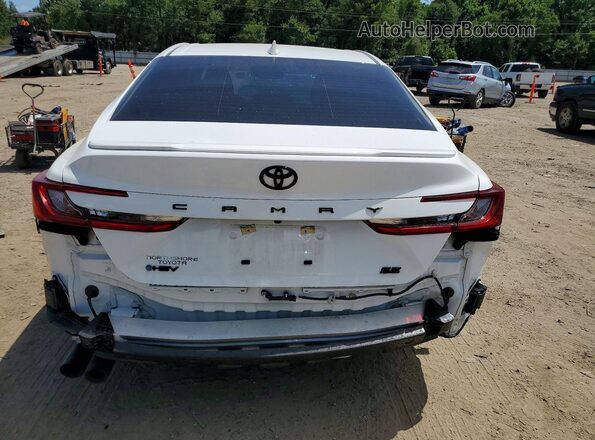 4T1DAACK6SU648337 2025 TOYOTA CAMRY White Вид ззаду