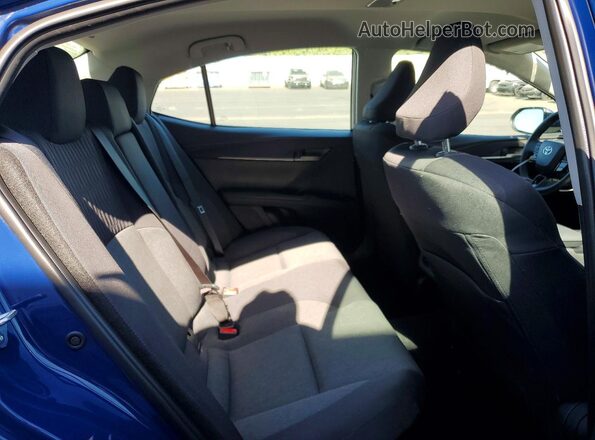 4T1DAACK6TU293574 2026 TOYOTA CAMRY Blue Widok tylnych siedzeń