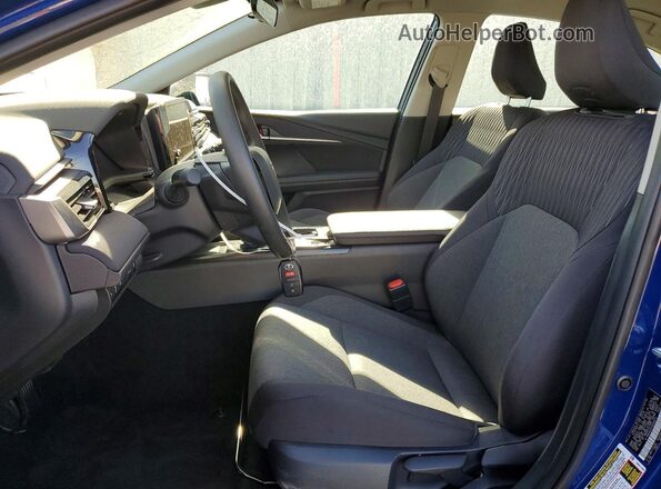 4T1DAACK6TU293574 2026 TOYOTA CAMRY Blue Widok wnętrza z przodu