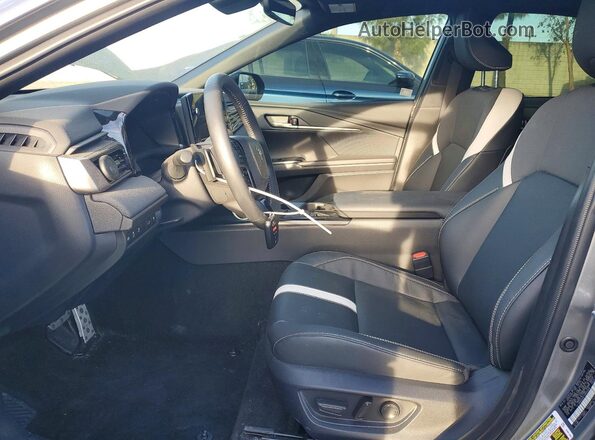 4T1DAACK6TU669349 2026 TOYOTA CAMRY Gray Front interior view