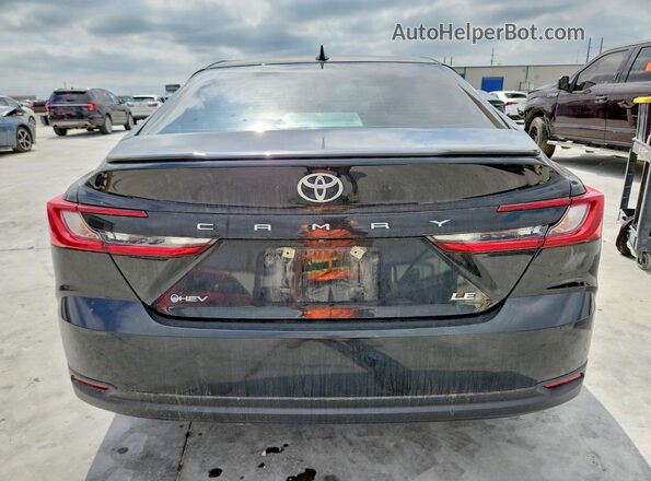 4T1DAACK7SU033215 2025 TOYOTA CAMRY Black Widok z tyłu