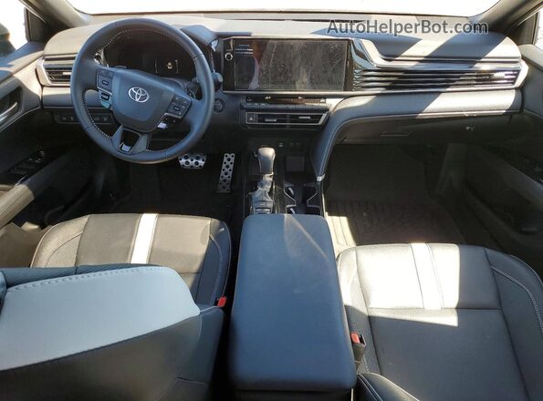 4T1DAACK7SU096315 2025 TOYOTA CAMRY White Вид панелі приладів