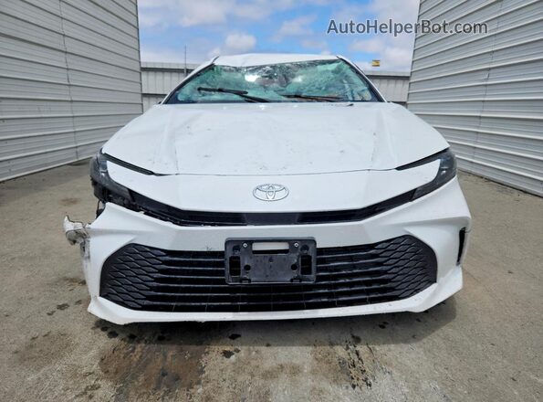 4T1DAACK7SU102310 2025 TOYOTA CAMRY White Դիմացի տեսք