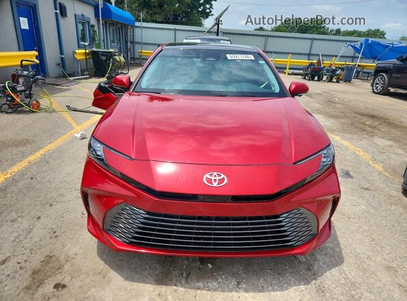 4T1DAACK7SU134707 2025 TOYOTA CAMRY Red Widok z przodu
