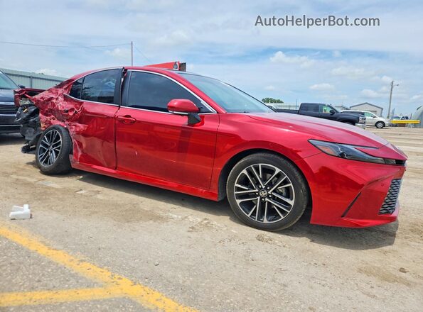 4T1DAACK7SU134707 2025 TOYOTA CAMRY Red Przód prawy