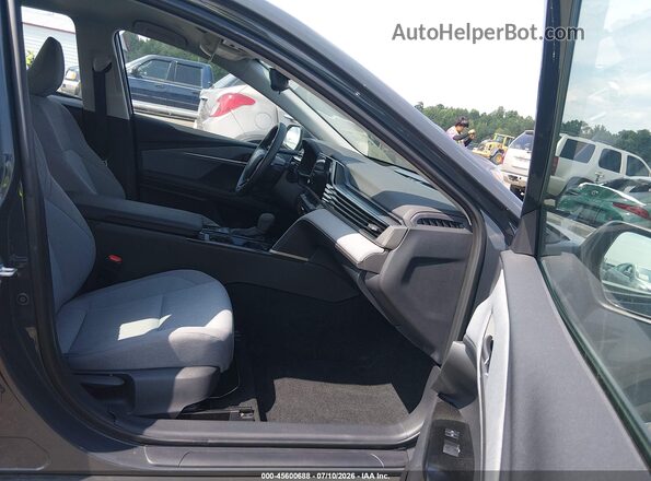 4T1DAACK7SU153242 2025 TOYOTA CAMRY Silver Widok wnętrza z przodu