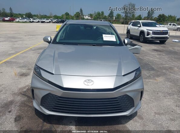 4T1DAACK7SU553866 2025 TOYOTA CAMRY Gray Vista interior trasera