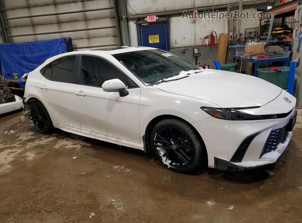 4T1DAACK7SU570859 2025 TOYOTA CAMRY White Передня права чверть