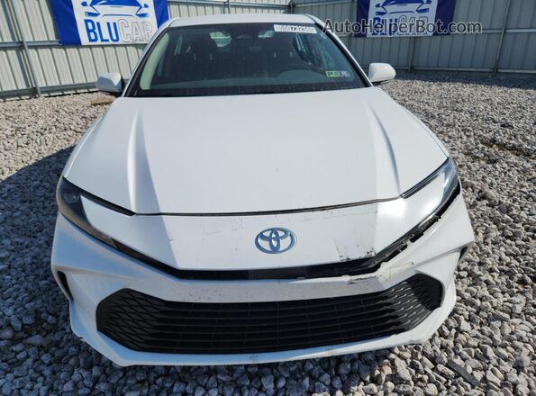 4T1DAACK7SU587967 2025 TOYOTA CAMRY White 360 interior view