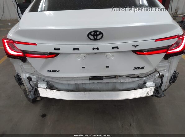 4T1DAACK7SU589959 2025 TOYOTA CAMRY White Vista frontal