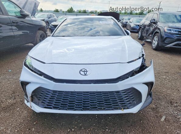 4T1DAACK7SU605268 2025 TOYOTA CAMRY White Vista frontal
