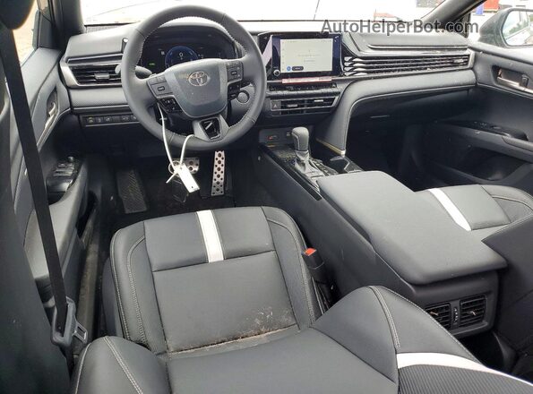 4T1DAACK7TU297245 2026 TOYOTA CAMRY Gray Dashboard view