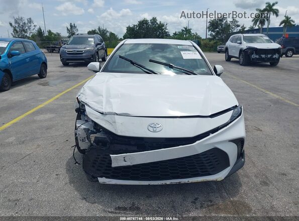 4T1DAACK7TU689416 2026 TOYOTA CAMRY White Vista interior trasera