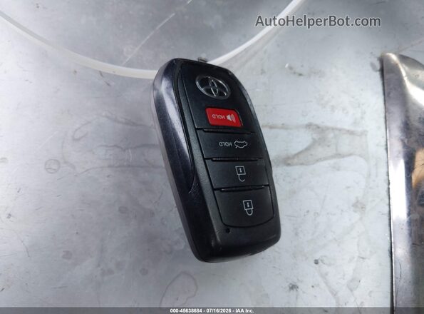 4T1DAACK8SU028203 2025 TOYOTA CAMRY White Widok deski rozdzielczej
