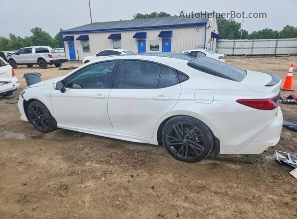 4T1DAACK8SU064215 2025 TOYOTA CAMRY White Rear left