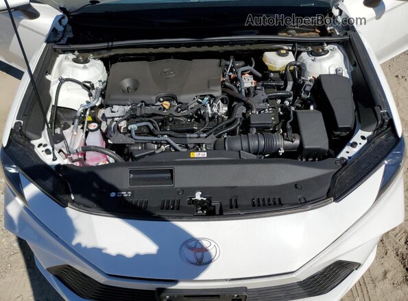 4T1DAACK8SU073139 2025 TOYOTA CAMRY White უკანა სალონის ხედი