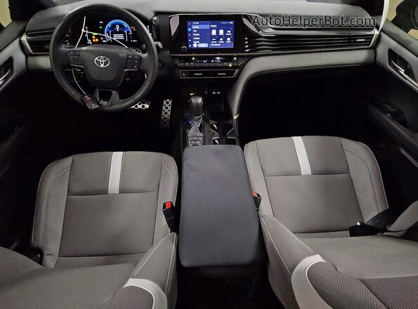 4T1DAACK8SU172477 2025 TOYOTA CAMRY Серый Вид панели приборов