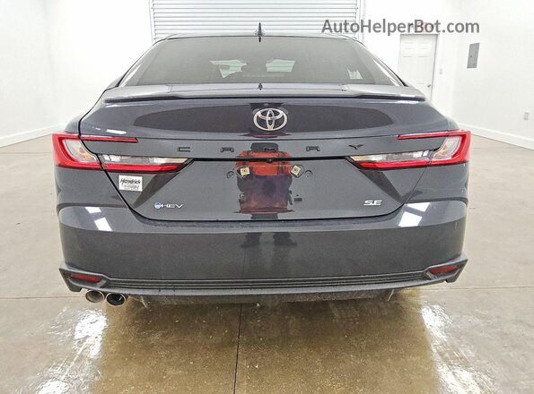 4T1DAACK8SU172477 2025 TOYOTA CAMRY Серый Вид сзади