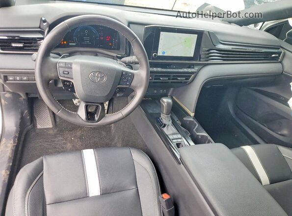 4T1DAACK8SU549938 2025 TOYOTA CAMRY White წინა პანელის ხედი