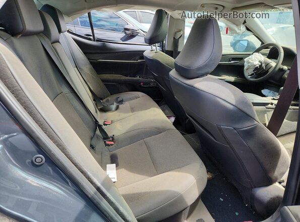 4T1DAACK8SU626064 2025 TOYOTA CAMRY Gray Rear seats view