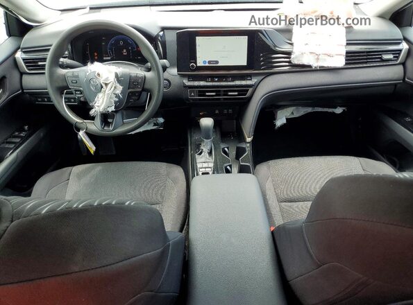 4T1DAACK8TU277733 2026 TOYOTA CAMRY White Առջևի վահանակի տեսք